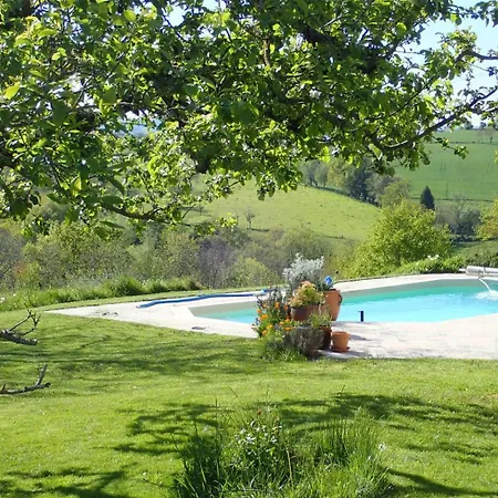 Chez Caro * Mourjou