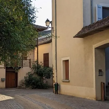 Chez Caro Дом отдыха Mourjou