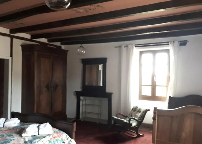 Chez Caro Ferienhaus Mourjou